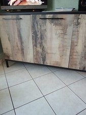 Vendesi Mobile 3 ante nero. Adatto per cucina/salotto/bagno/camera 