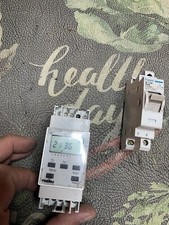 1IO 7080 PERRY Interruttore orario giornaliero digitale 1 canale + ora legale