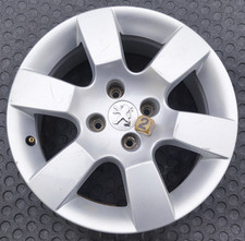 ⭕1x Peugeot nr2 5008