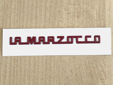 Distintivo logo rosso