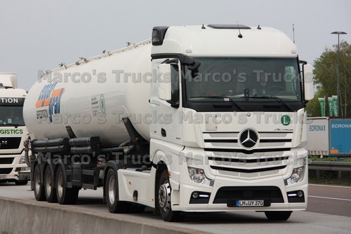 Foto camion mercedes - camion, mercedes-benz