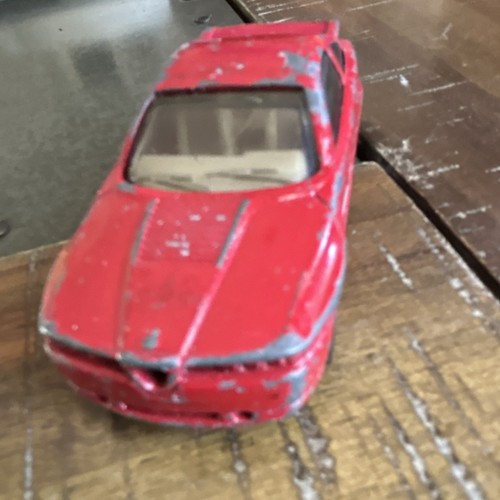 Matchbox alfa romeo rosso - matchbox,