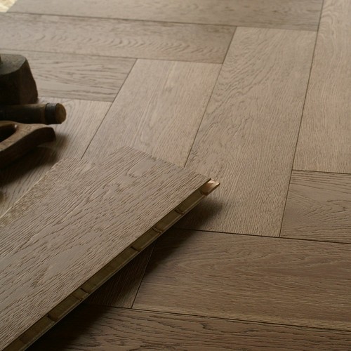 Pavimento parquet rovere spina