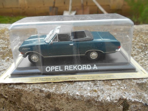 Die cast opel rekord - a, scala