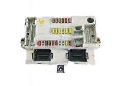 Fiat 500L 2010 Fuse module