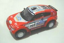 - Mitsubishi Pajero Evolution Winner Dakar 2004 - # 203 Peterhansel/Cottret 1:43