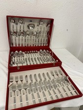 Servizio Posate da 24 Persone