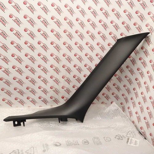 Rivestimento montante ant dx - ant.,