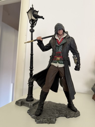 Action figure assassin - action,