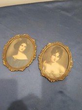 2x Quadri Con Stampe Figure Di