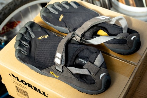Vibram five fingers m4485 - vibram,