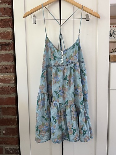 Urban outfitters bambola blu - outfitters,
