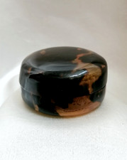 ANTICA SCATOLINA TONDA PORTA-PASTIGLIE IN AUTENTICO MATERIALE DI PREGIO.