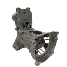 CARTER completo BASAMENTO MOTORE PER TAGLIASIEPE EFCO TS 327 L ricambi usati