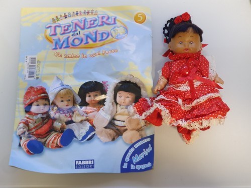 Bambola doll teneri dal mondo - teneri,