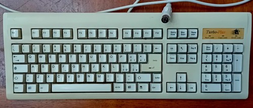Tastiera vintage per computer - tastiera,
