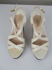 Prada sandali zeppa sughero