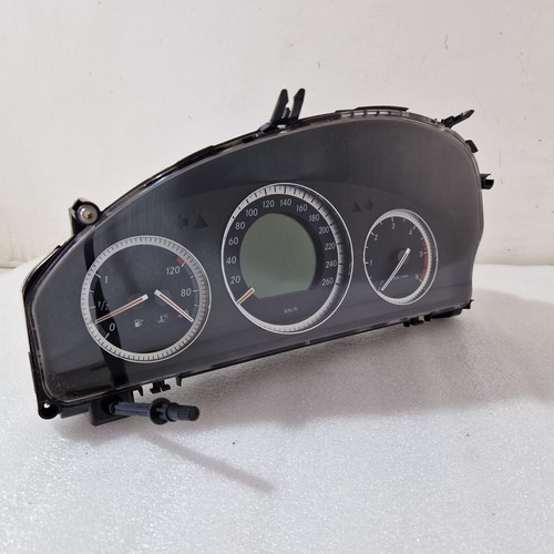 C35 mercedes benz w204 - mercedes,