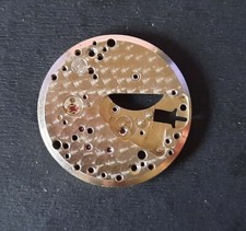 IWC CAL. 89 PIASTRA DI LAVORO PART n. 100 CON CHATON INFERIORE INCABLOC PARTE n. 330