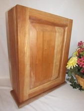 ARMADIETTO PORTA MEDICINALI O