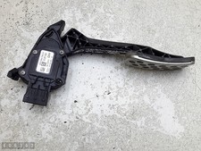 2010 OPEL INSIGNIA ACCELERATOR
