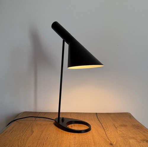 Lampada tavolo aj - tavolo,