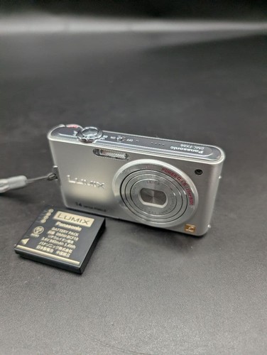 Fotocamera digitale compatta