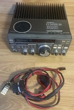 Yaesu FT-757GX II con cavo di