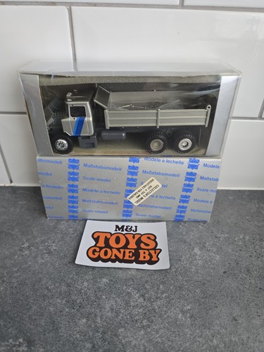 Conrad mack dumper - mack, 1:50