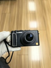 Panasonic LUMIX DMC-LX3 fotocamera digitale nera 90 nuova usata personalmente