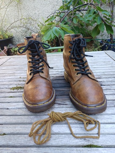 Vintage martens 1460 - vintage,