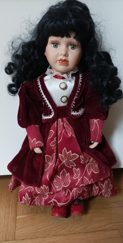 Bambola porcellana vintage - in, porcellana.