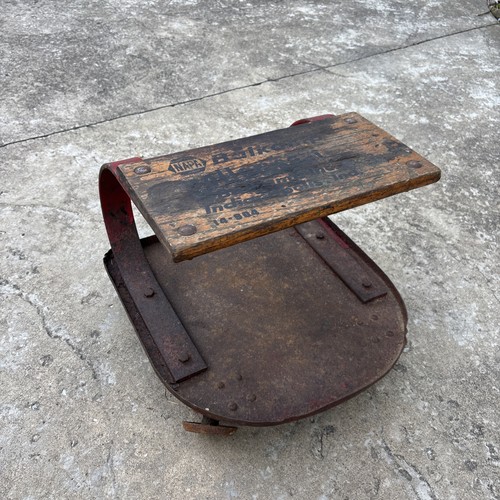 Sgabello carrello vintage