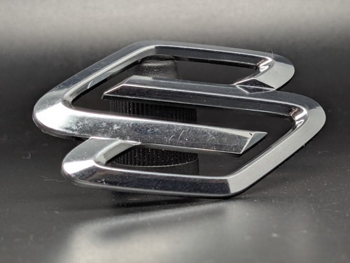 Suzuki 70mm logo sigla emblema - sigla,