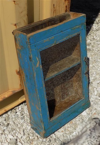 Armadietto per medicinali