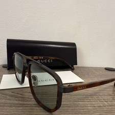 Gucci GG2073S 002 Elegant