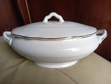 ZUPPIERA IN PURA PORCELLANA MODELLO 58 MARCA: RICHARD GINORI