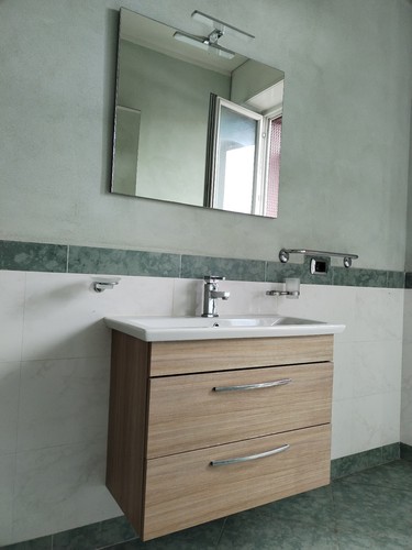 Mobile bagno sospeso con - bagno,