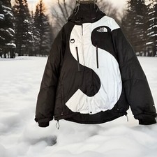 Parka Himalayano Supreme x The