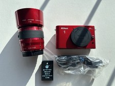 Nikon 1 J1 Red -