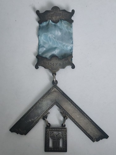 Antica medaglia gioiello