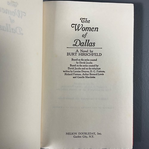 The women dallas novel - women,