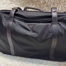 Valigia PRADA in nylon nera