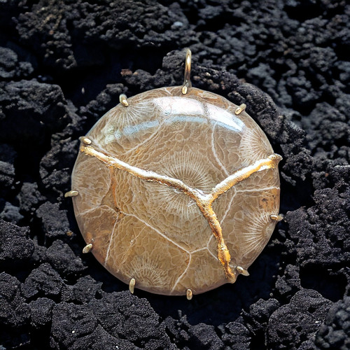 Collana corallo fossile arte