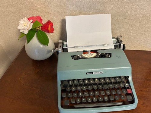 Olivetti lettera mint green - lettera,