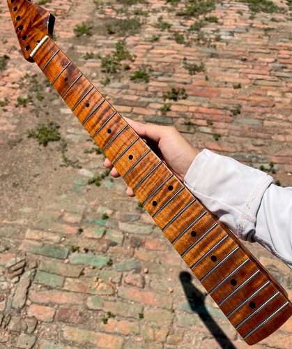 Sconto manico chitarra - sconto,