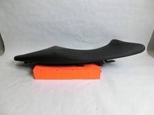 Suzuki SFV650A Gladius (2) EZ12 sedile sella seat