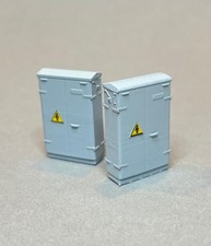 2 cabine elettriche in scala