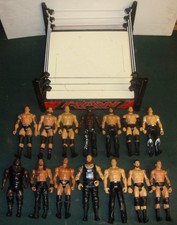 WWE MATTEL WRESTLING FIGURE