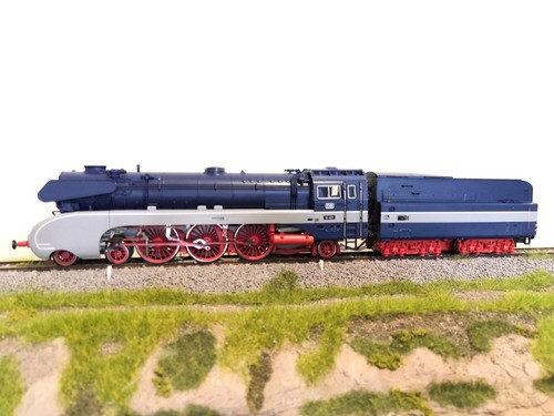 Locomotiva vapore - locomotiva, a